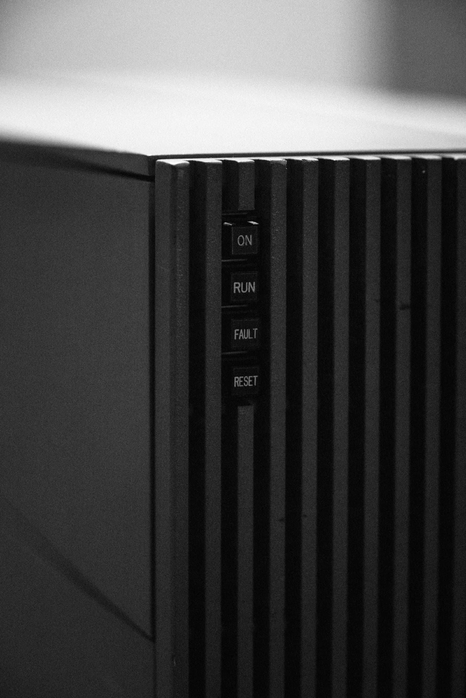 UPS Topologies Explained: Standby, Line-Interactive, Double-Conversion